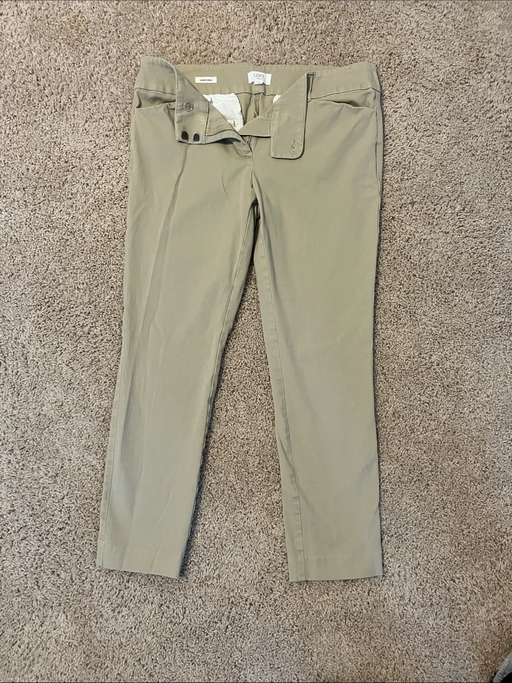 LOFT Women’s Cropped Pants in Tan